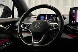 harmaa Volkswagen ID.4 2022 kuva 19.
