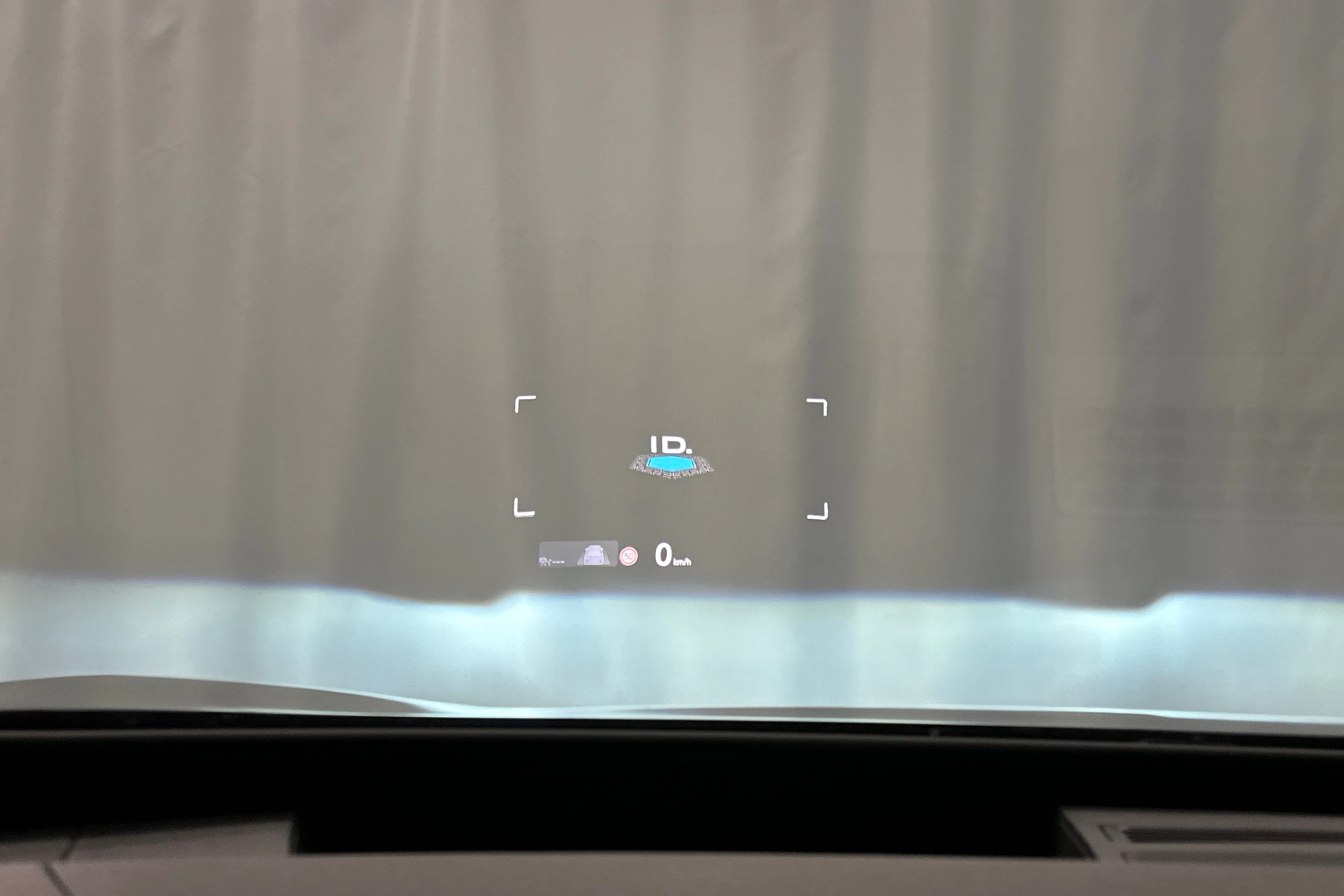 musta Volkswagen ID.4 2022 kuva 17.