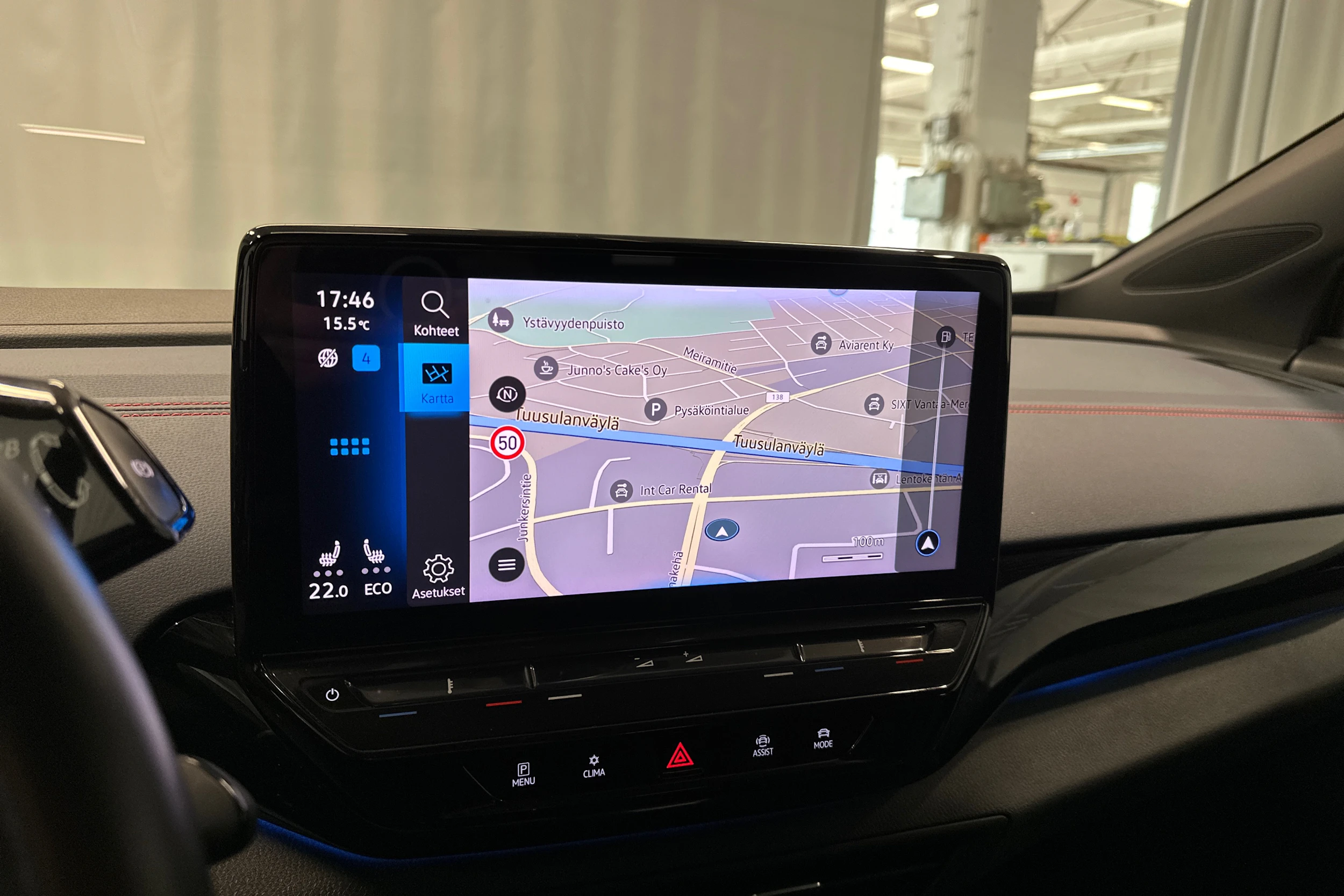 musta Volkswagen ID.4 2022 kuva 22.