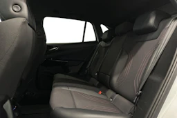valkoinen Volkswagen ID.4 2022 kuva 8.