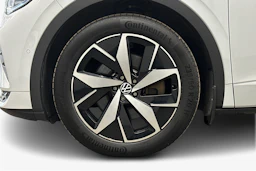valkoinen Volkswagen ID.4 2022 kuva 9.