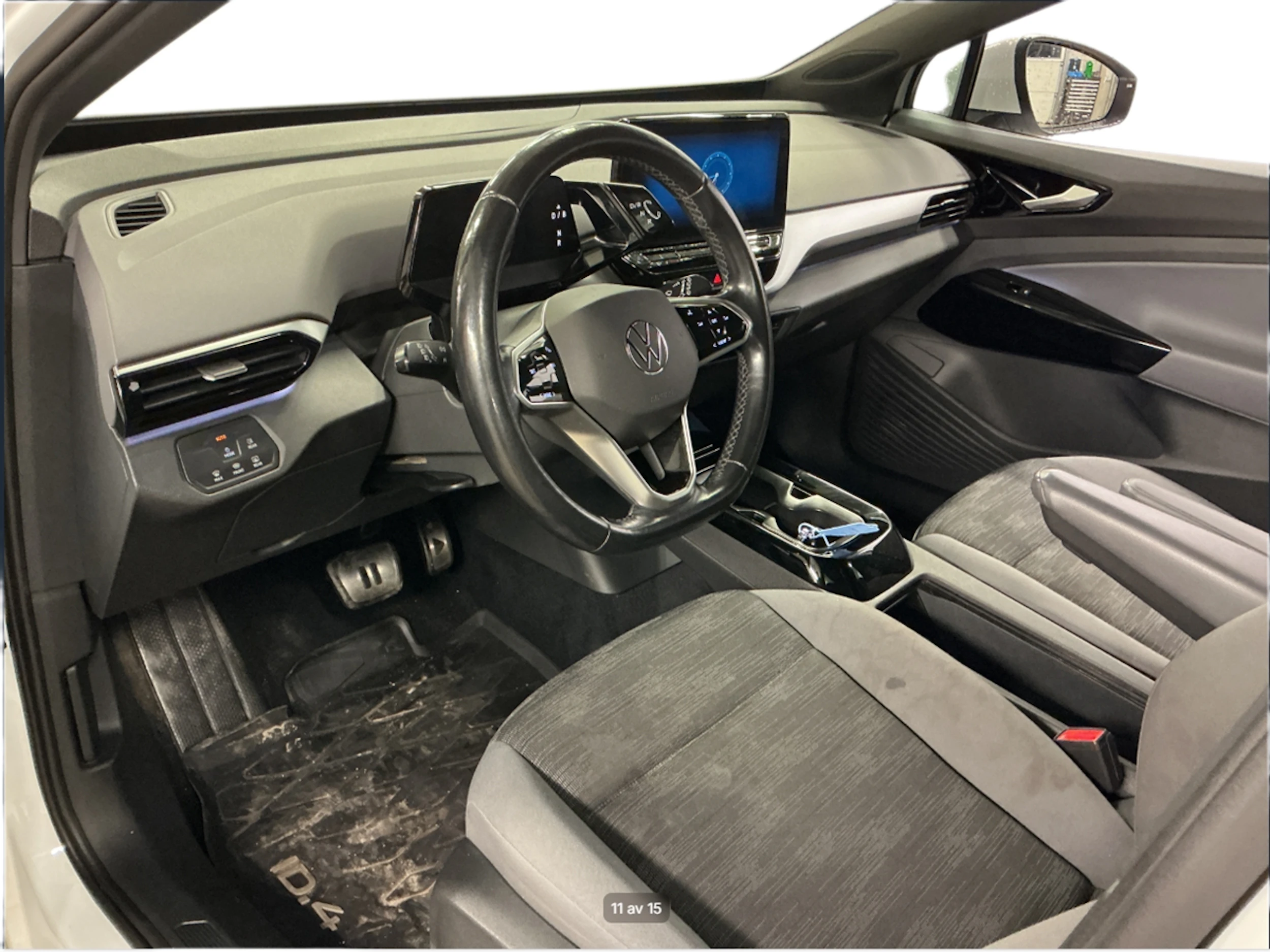 valkoinen Volkswagen ID.4 2023 kuva 3.