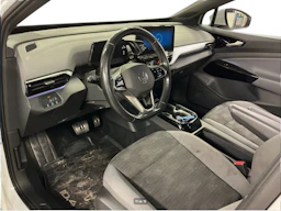 valkoinen Volkswagen ID.4 2023 kuva 3.