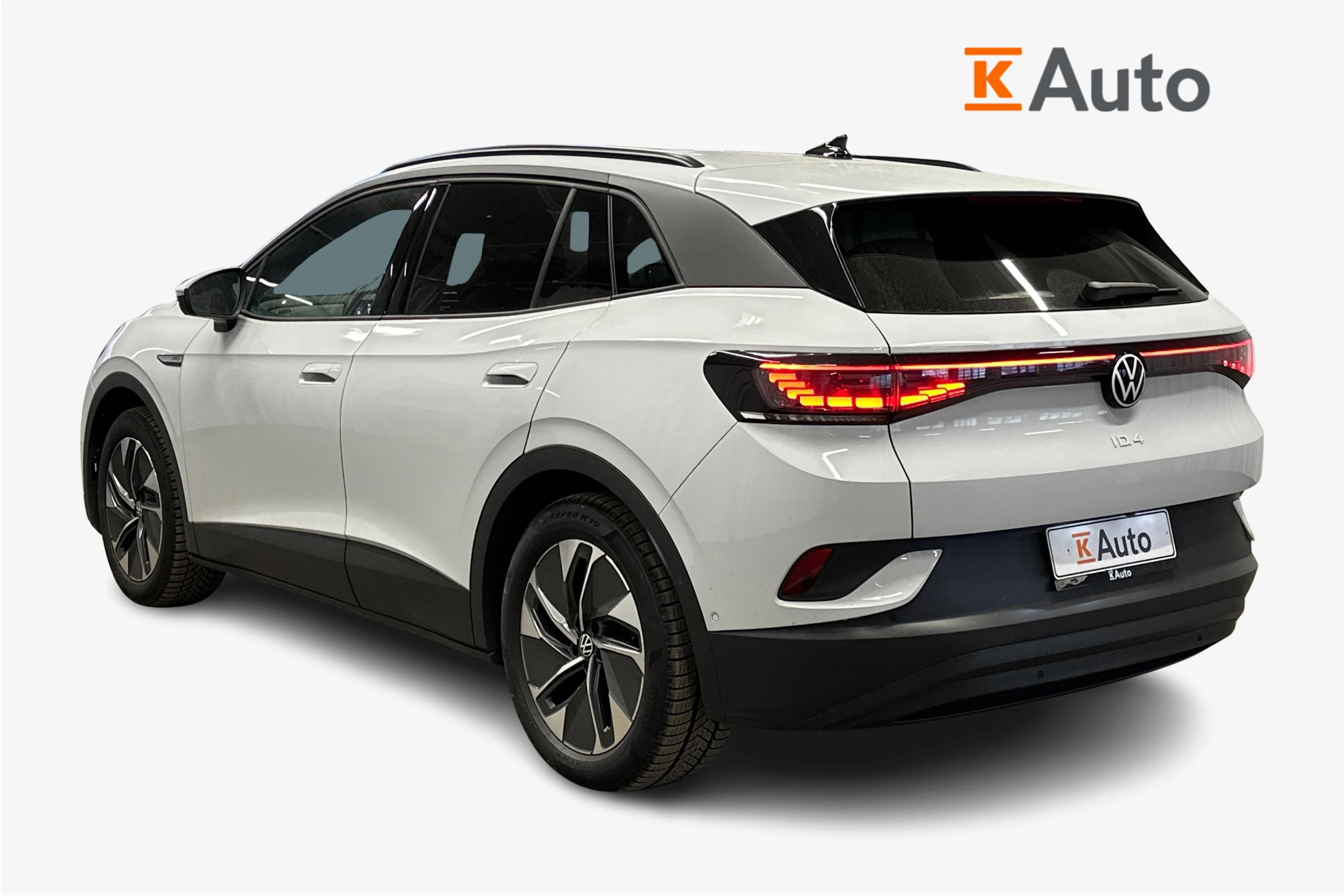 valkoinen Volkswagen ID.4 2023 kuva 2.