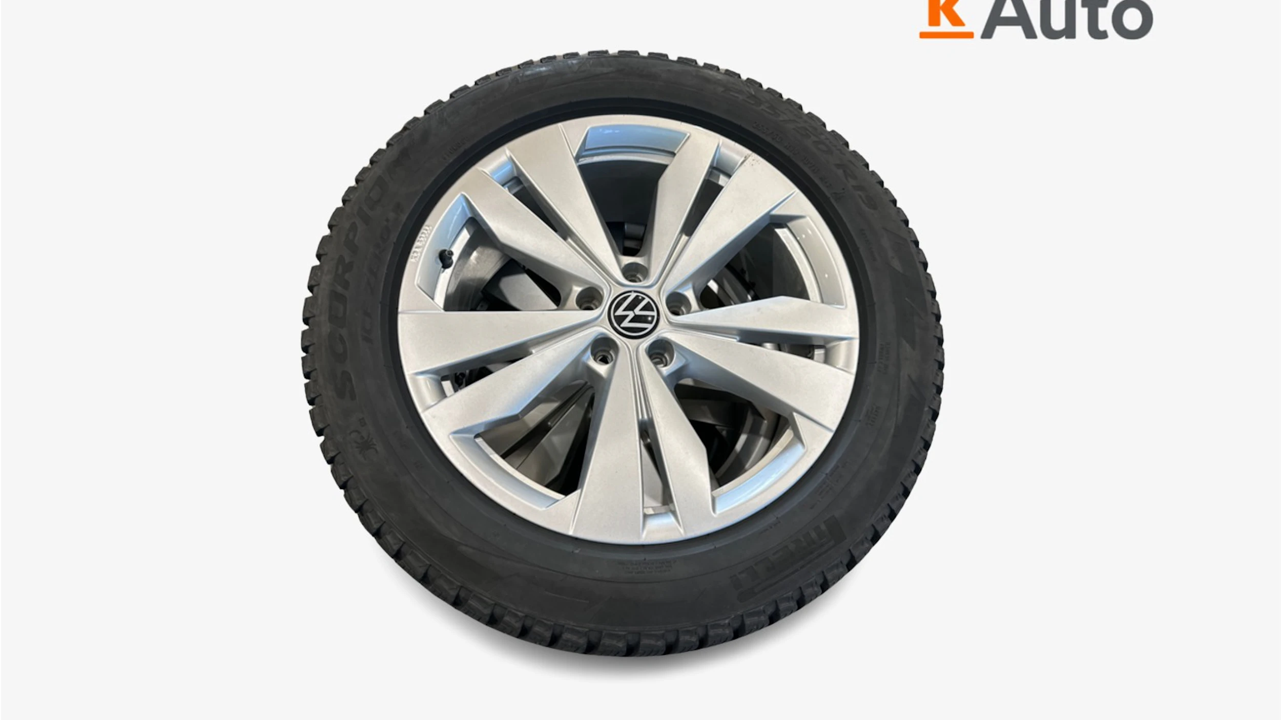 met. valkoinen Volkswagen ID.4 2023 kuva 7.