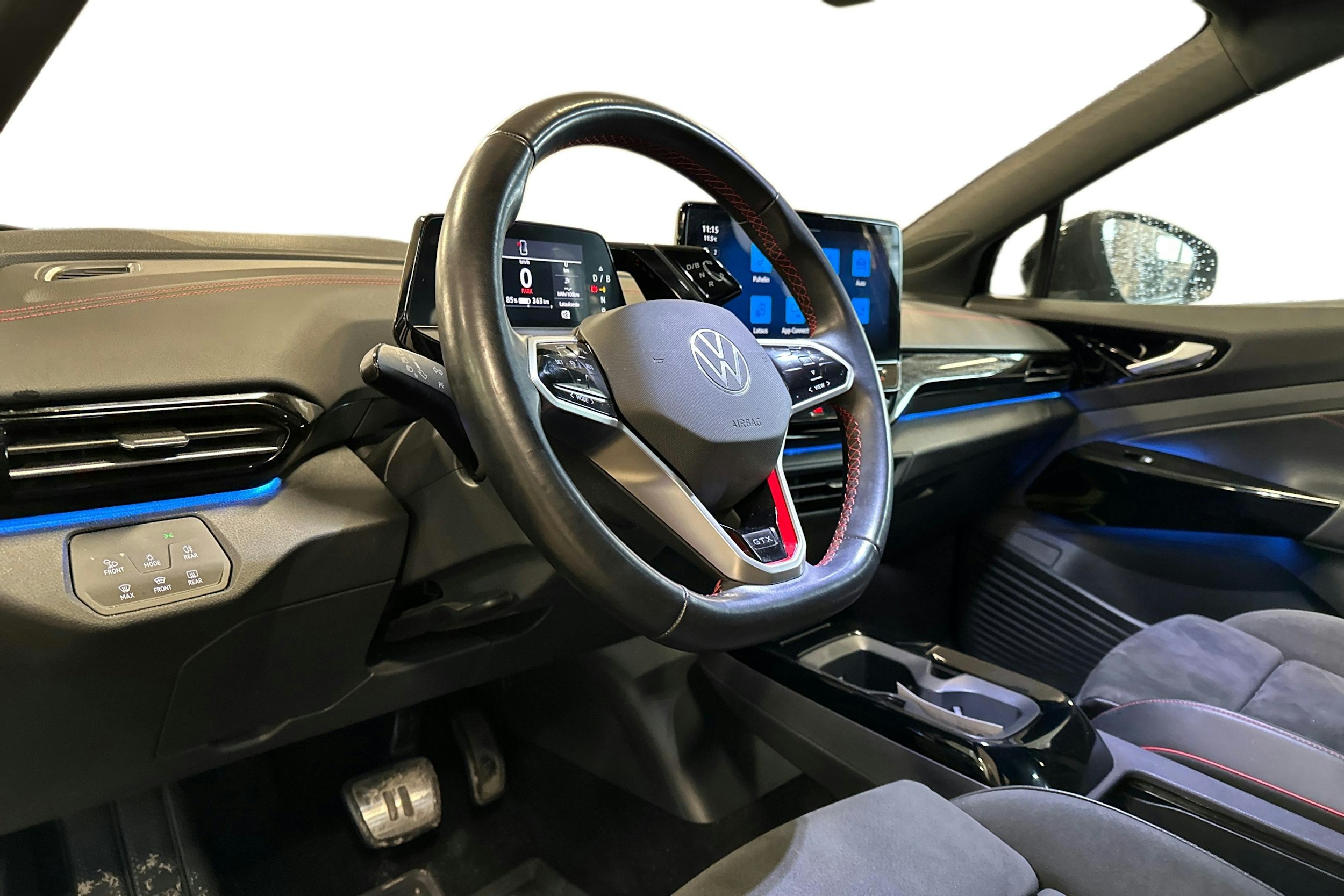 musta Volkswagen ID.4 2023 kuva 3.