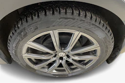 Harmaa Volkswagen ID.4 2023 kuva 9.