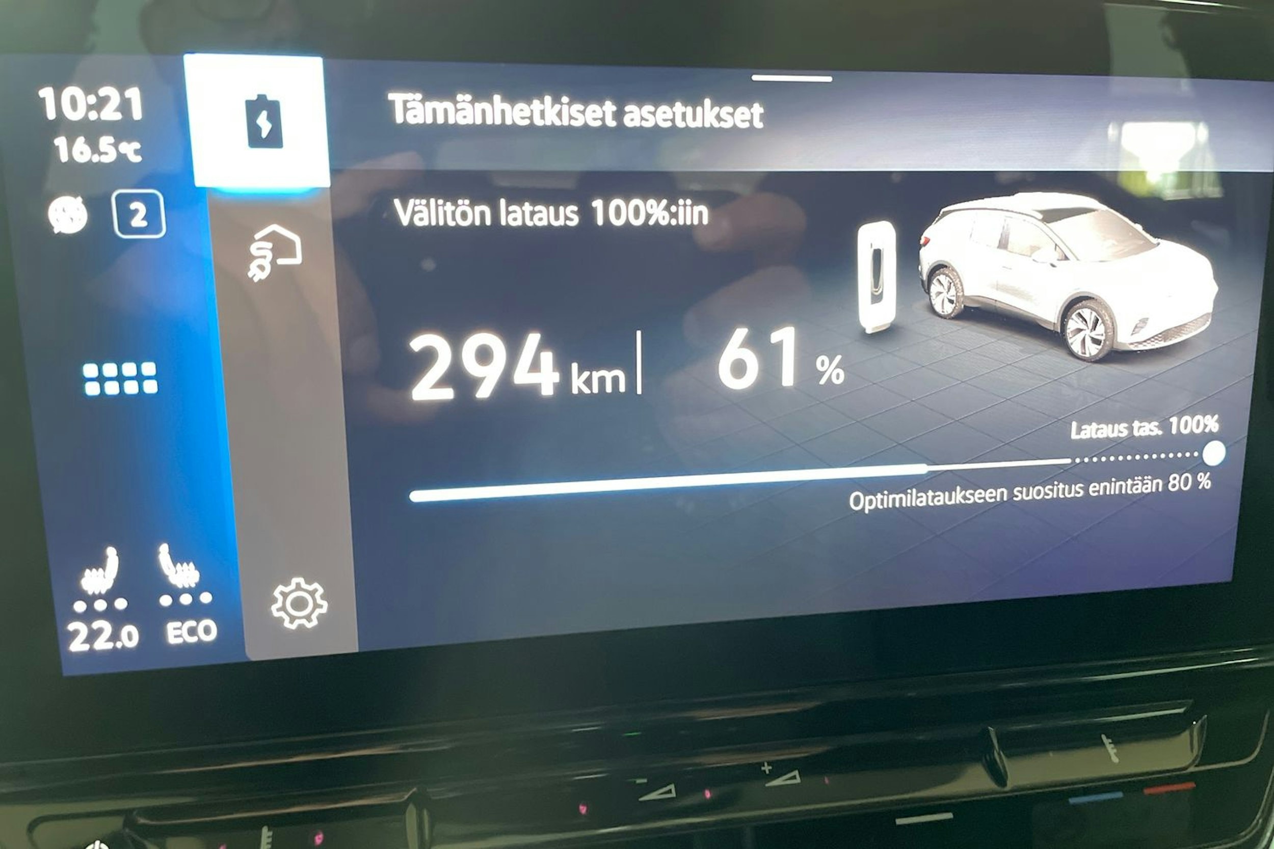 Harmaa Volkswagen ID.4 2023 kuva 28.