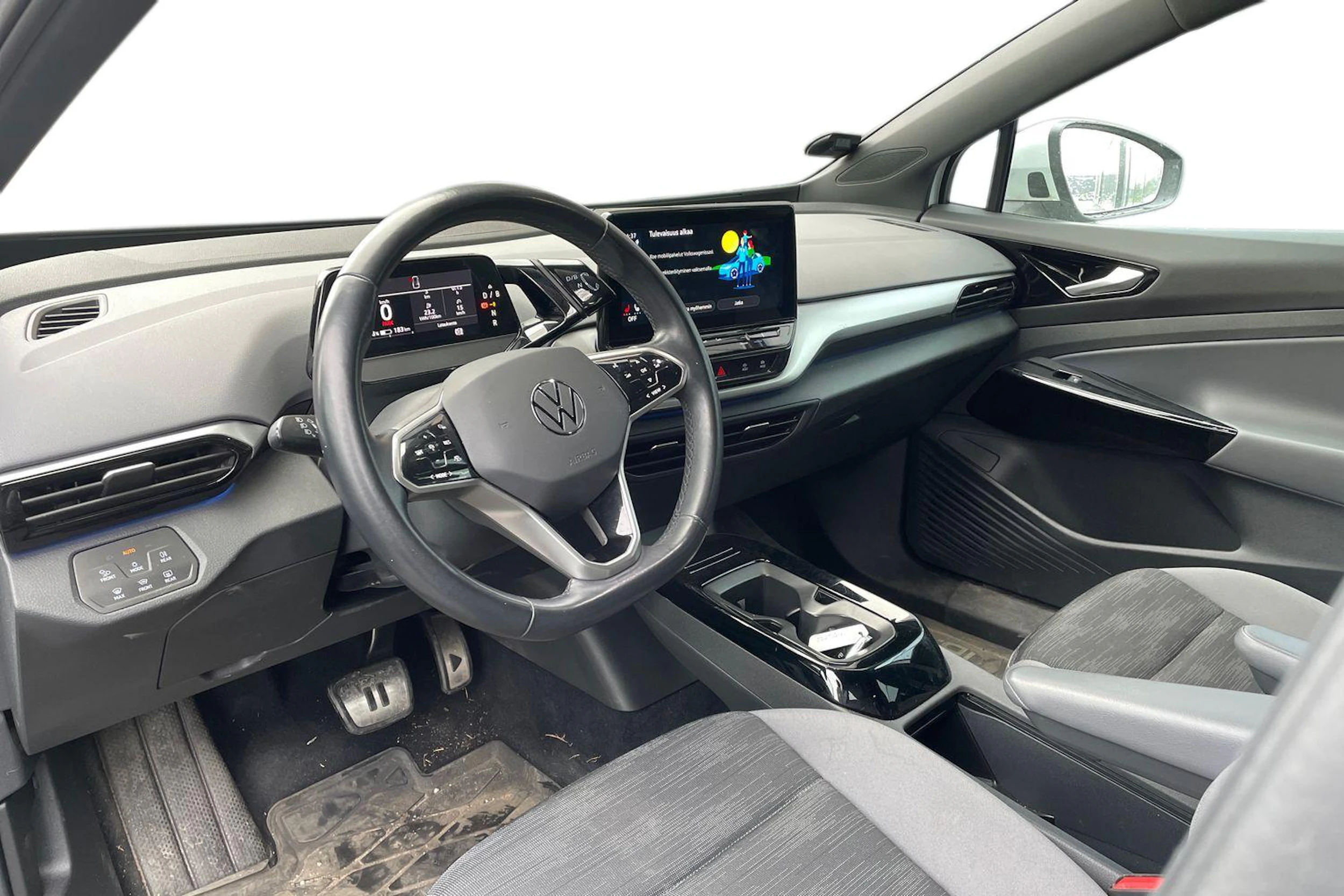valkoinen Volkswagen ID.4 2023 kuva 3.