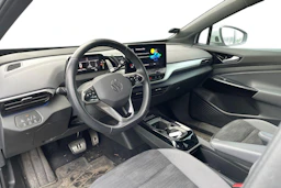 valkoinen Volkswagen ID.4 2023 kuva 3.
