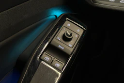 harmaa Volkswagen ID.4 2023 kuva 21.