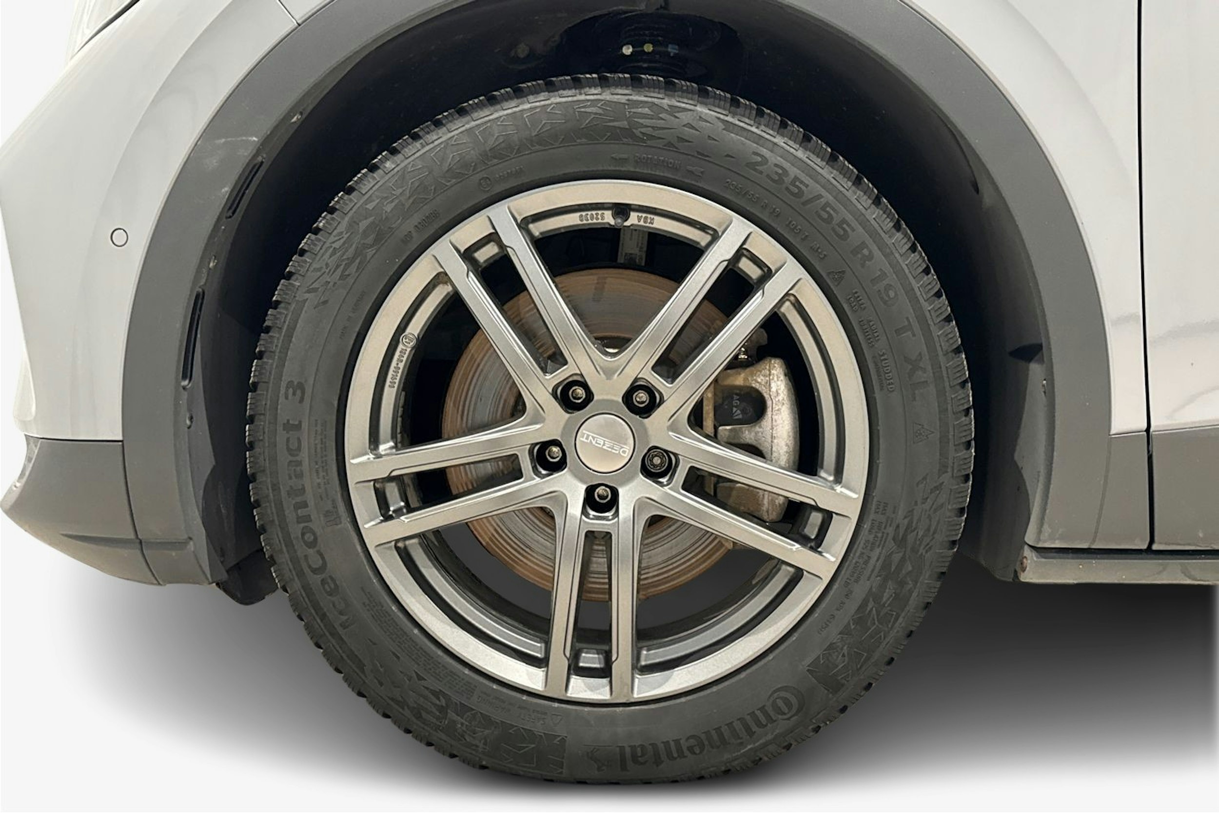 harmaa Volkswagen ID.4 2023 kuva 11.