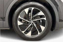 musta Volkswagen ID.4 2023 kuva 12.