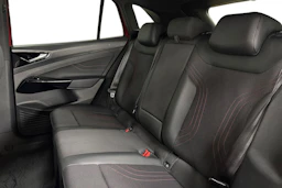 punainen Volkswagen ID.4 2023 kuva 8.