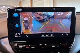 Harmaa Volkswagen ID.4 2023 kuva 19.