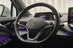 valkoinen Volkswagen ID.4 2023 kuva 19.