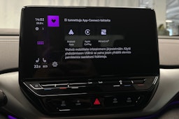 valkoinen Volkswagen ID.4 2023 kuva 24.