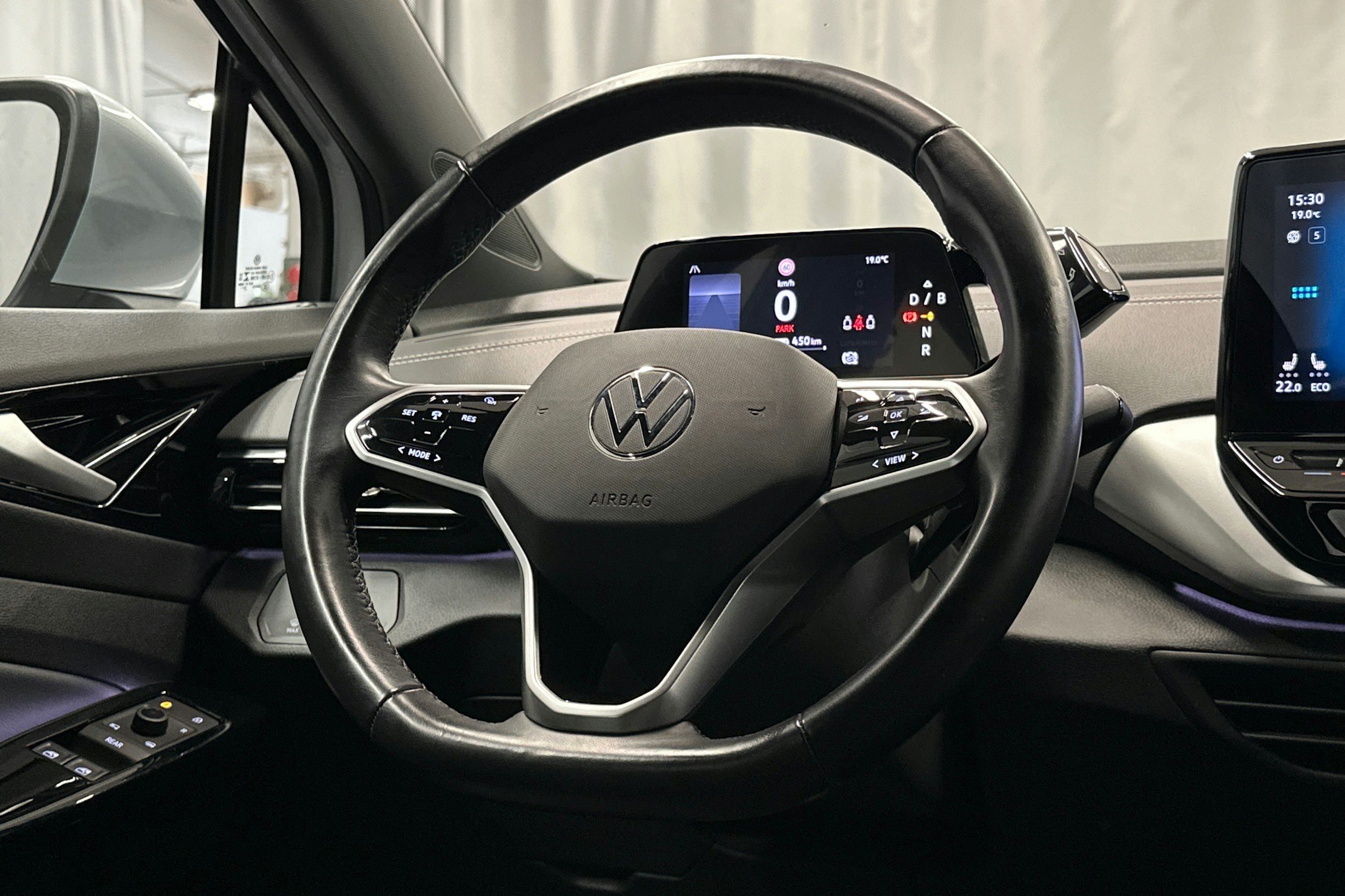 hopea Volkswagen ID.4 2023 kuva 19.