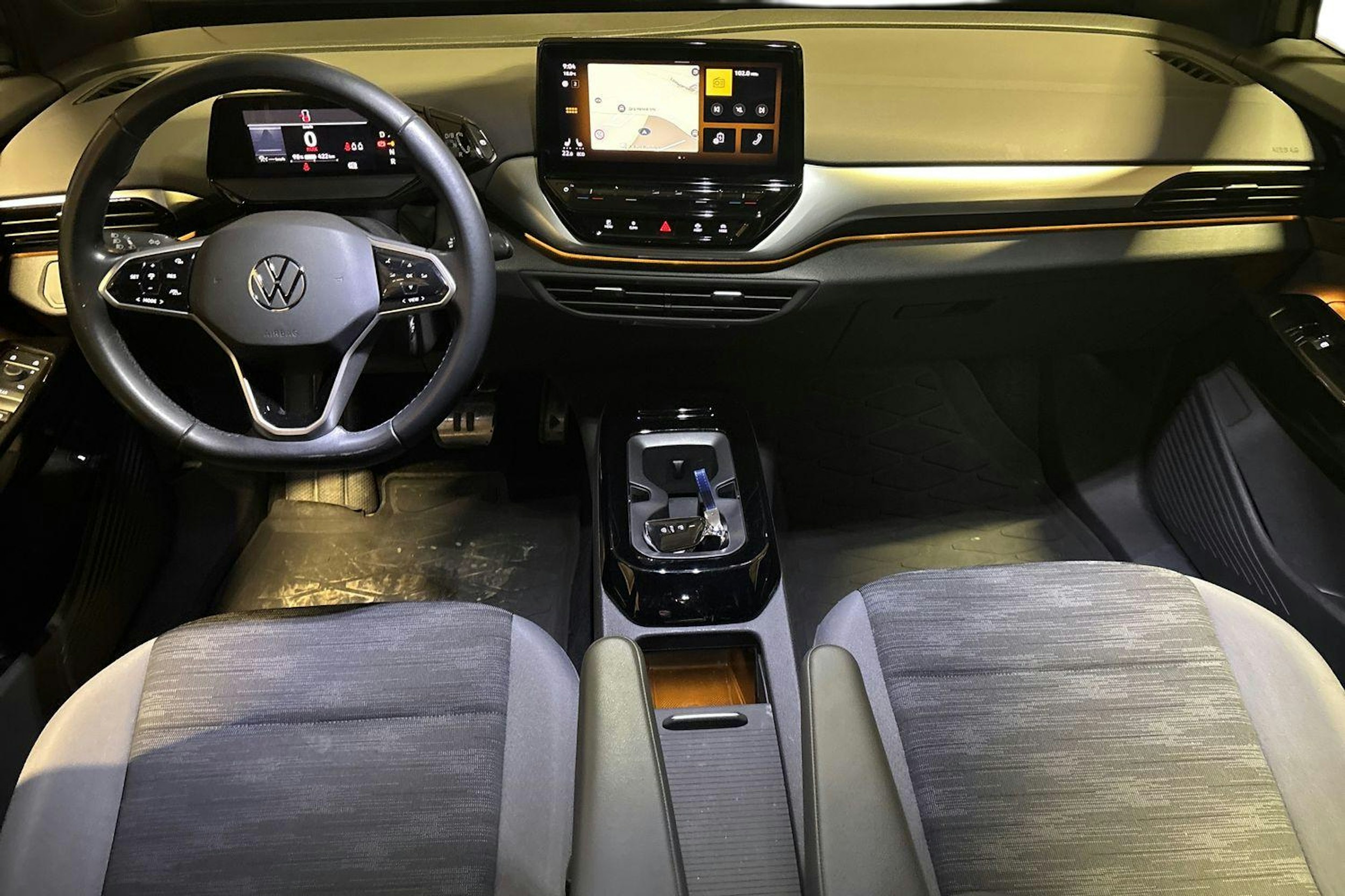harmaa Volkswagen ID.4 2023 kuva 9.