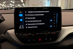 Valkoinen Volkswagen ID.4 2023 kuva 23.