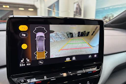 valkoinen Volkswagen ID.4 2023 kuva 21.