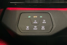musta Volkswagen ID.4 2023 kuva 19.