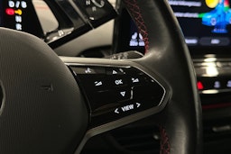 valkoinen Volkswagen ID.4 2023 kuva 20.