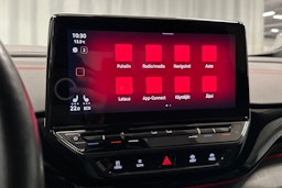 valkoinen Volkswagen ID.4 2023 kuva 22.