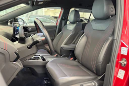 punainen Volkswagen ID.4 2023 kuva 11.