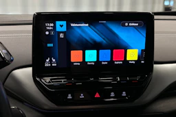 harmaa Volkswagen ID.4 2023 kuva 28.