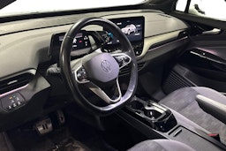 Harmaa Volkswagen ID.4 2023 kuva 3.