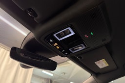 Harmaa Volkswagen ID.4 2023 kuva 22.