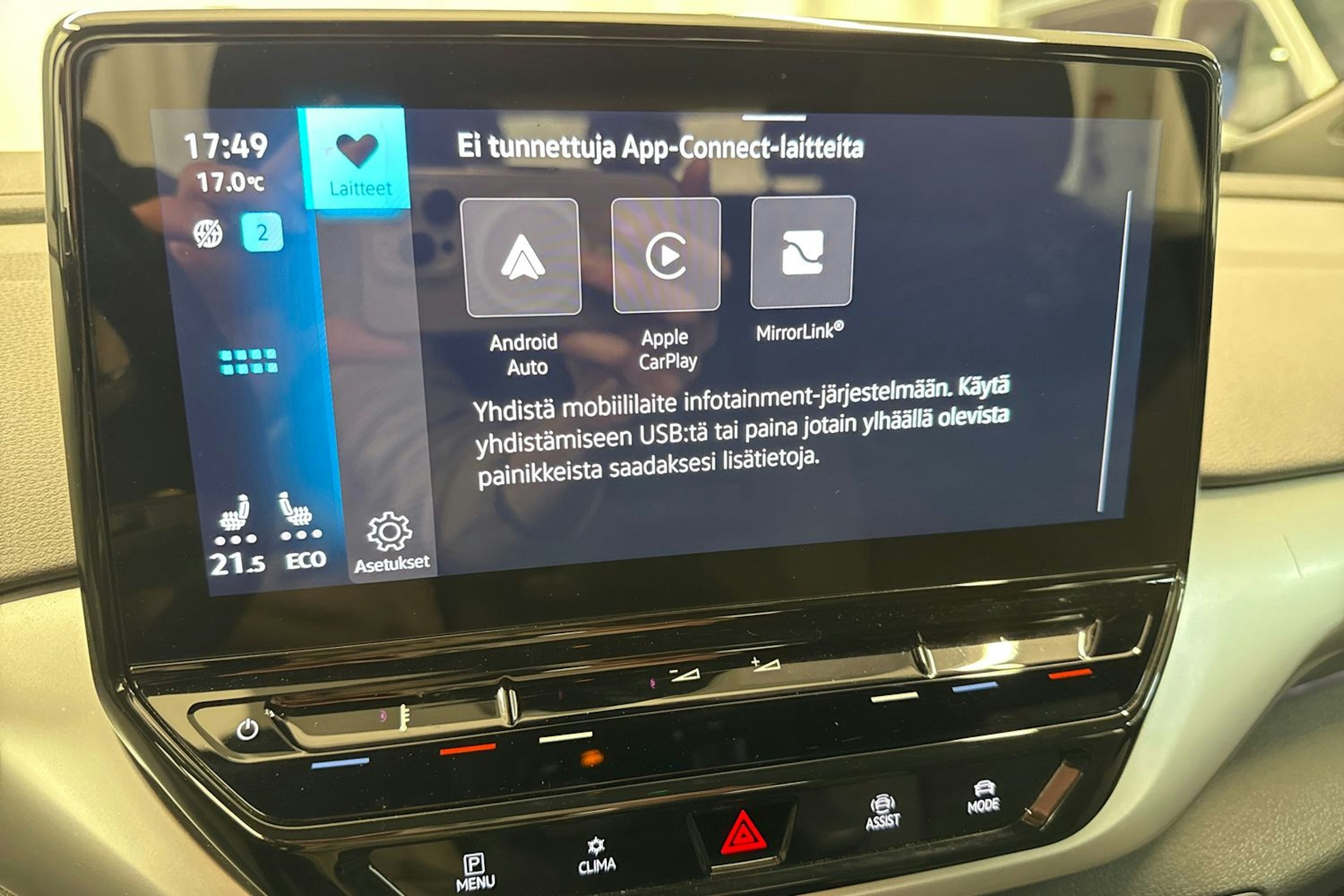 Harmaa Volkswagen ID.4 2023 kuva 23.