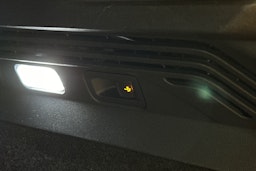 musta Volkswagen ID.4 2023 kuva 15.