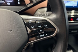 valkoinen Volkswagen ID.4 2023 kuva 20.