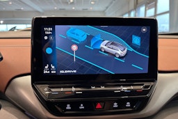 valkoinen Volkswagen ID.4 2023 kuva 21.