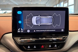 valkoinen Volkswagen ID.4 2023 kuva 23.