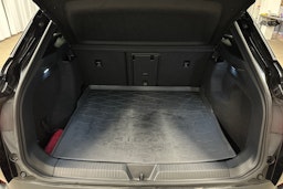 musta Volkswagen ID.4 2023 kuva 14.