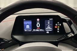 musta Volkswagen ID.4 2023 kuva 23.