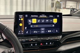 musta Volkswagen ID.4 2023 kuva 32.