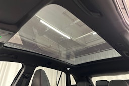 musta Volkswagen ID.4 2023 kuva 35.