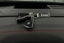 musta Volkswagen ID.4 2023 kuva 36.