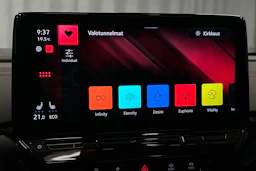 harmaa Volkswagen ID.4 2023 kuva 26.