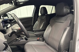 harmaa Volkswagen ID.4 2023 kuva 26.