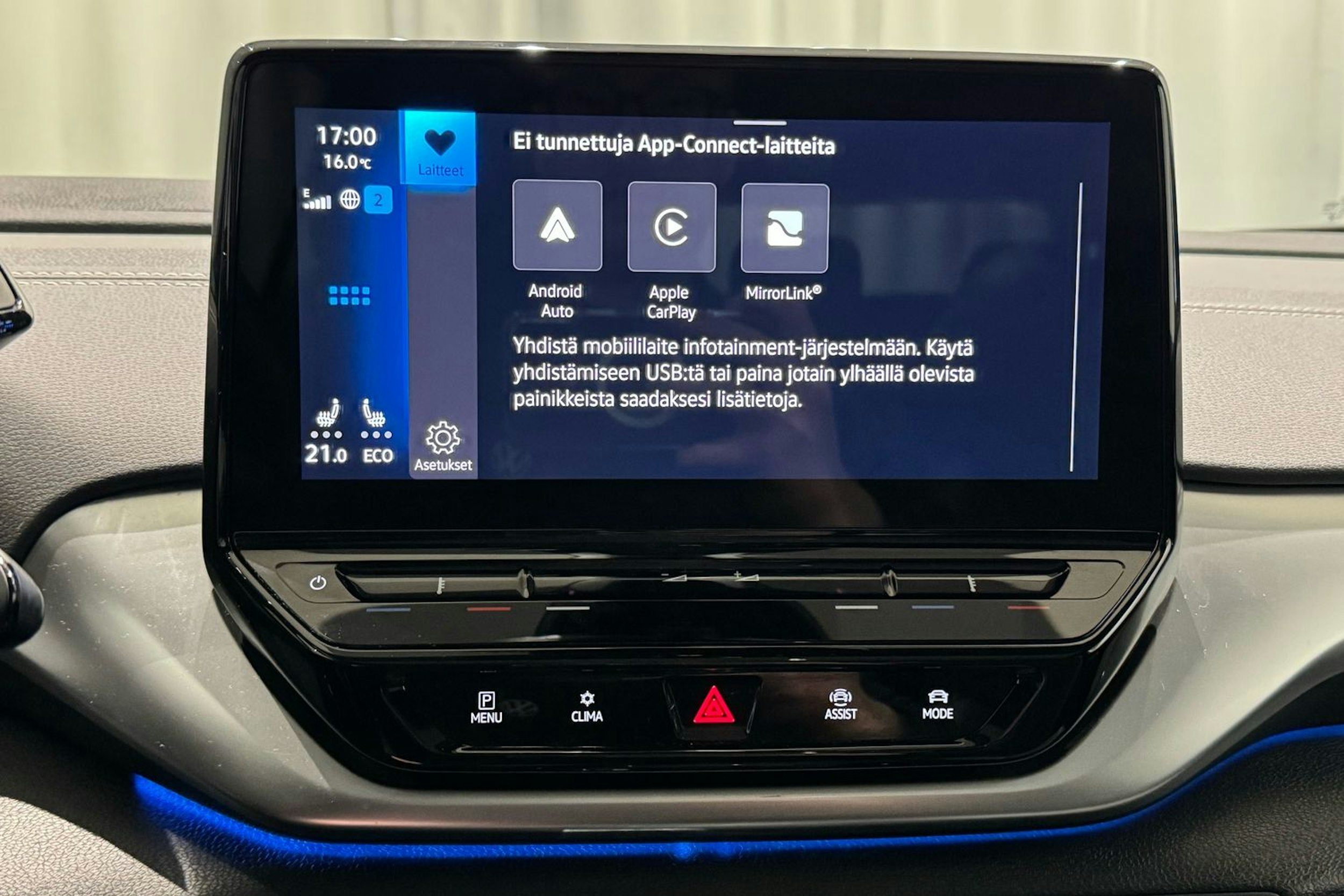 valkoinen Volkswagen ID.4 2023 kuva 28.