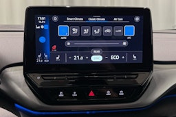 valkoinen Volkswagen ID.4 2023 kuva 32.