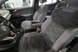 harmaa Volkswagen ID.4 2023 kuva 21.