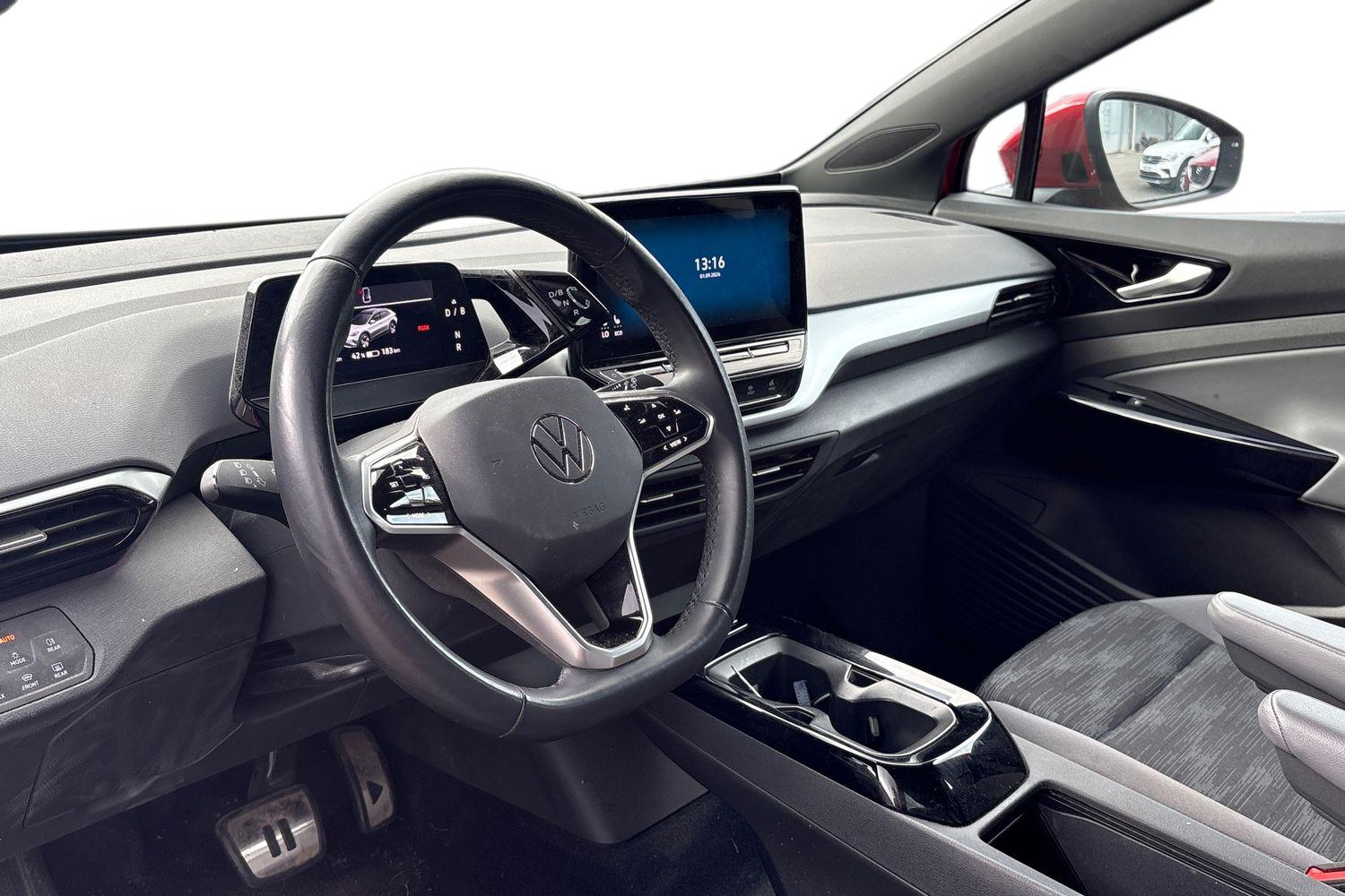 Volkswagen ID.4 2023, photo 3/4