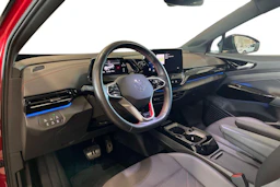 punainen Volkswagen ID.4 2023 kuva 6.