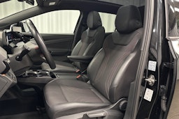 musta Volkswagen ID.4 2023 kuva 16.